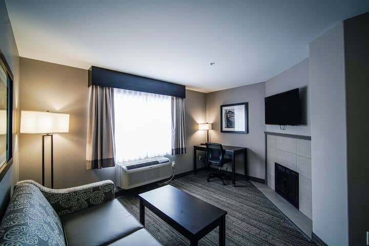 Room 9 of 58