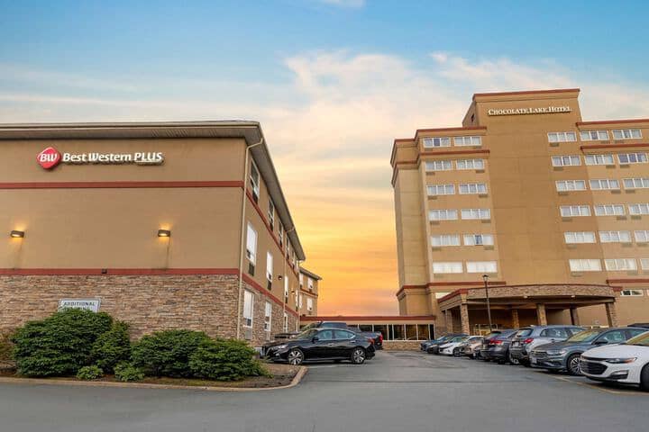 Hotel 56 of 58